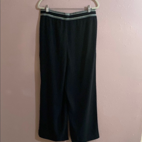 Chico’s Black Wide-Leg Pants with Silver Waistband Chico’s size 2R - Picture 9 of 9